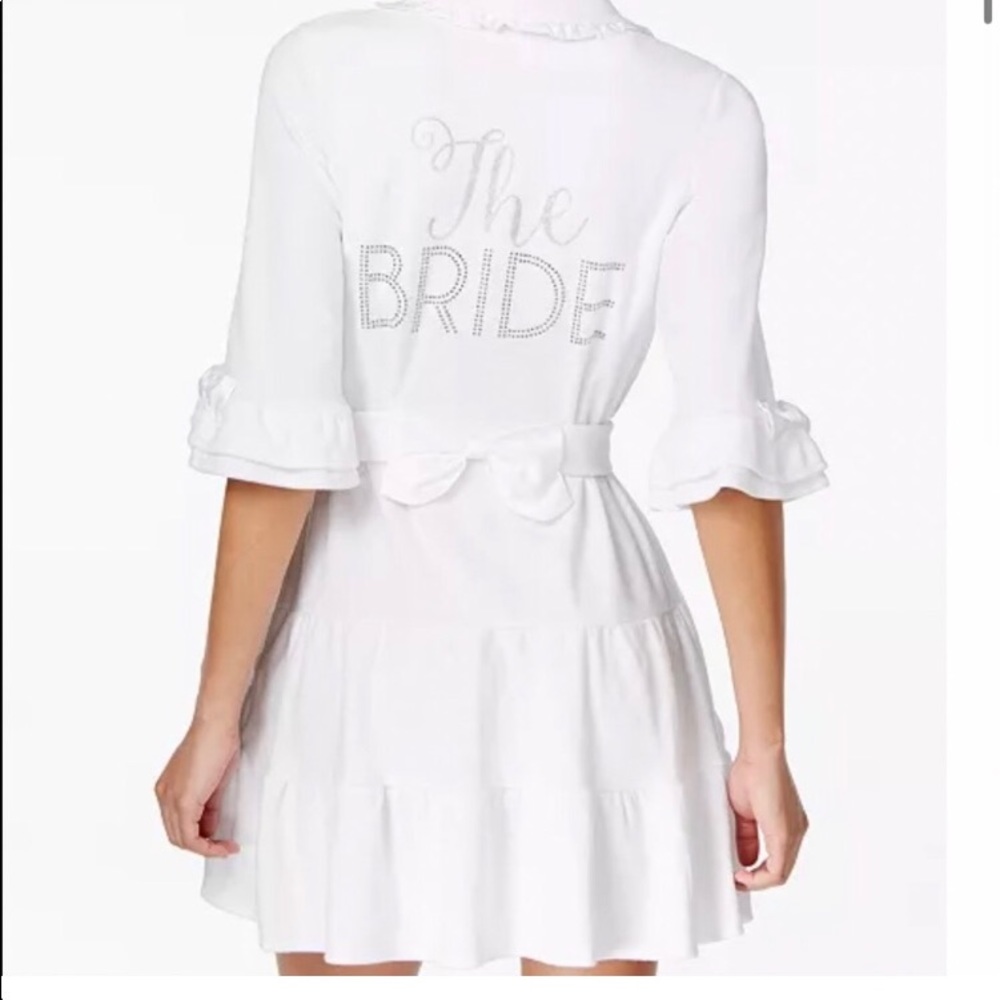 Betsy Johnson Bride Robe